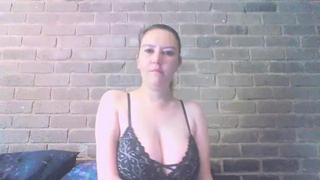 EksJouneMwah online show from 23, 9, 2025