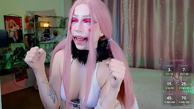 Snapshot of Carolina_Leep chatting on 7, 11, 2025 Carolina Leep online show from 7, 11, 2025