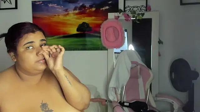 Snapshot of NaomiAsha chatting on 26, 1, 2025 NaomiAsha online show from 26, 1, 2025