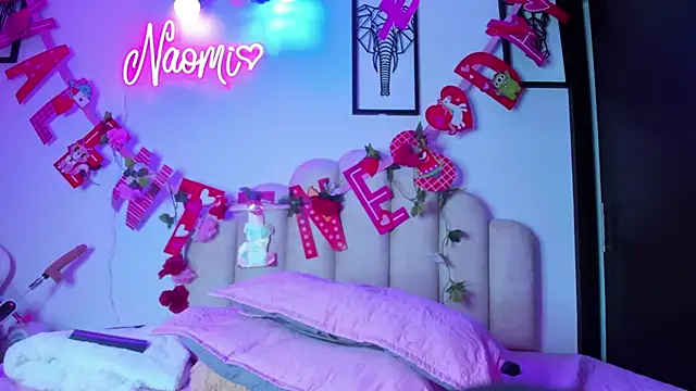Snapshot of NaomiAsha chatting on 21, 2, 2025 NaomiAsha online show from 21, 2, 2025