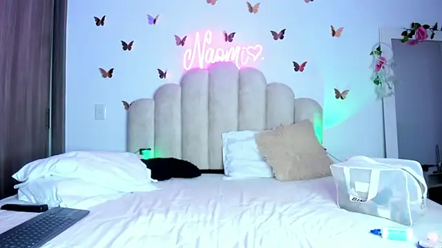 Snapshot of NaomiAsha chatting on 23, 10, 2025 NaomiAsha online show from 23, 10, 2025