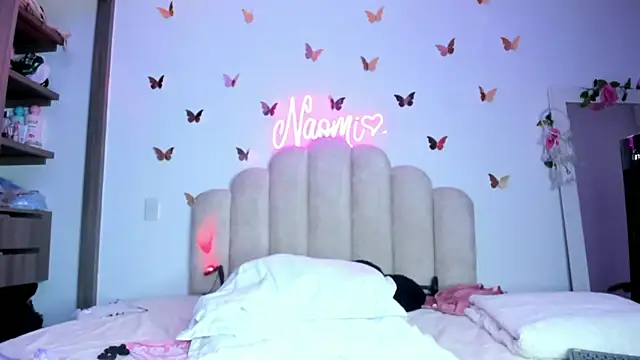 Snapshot of NaomiAsha chatting on 27, 10, 2025 NaomiAsha online show from 27, 10, 2025