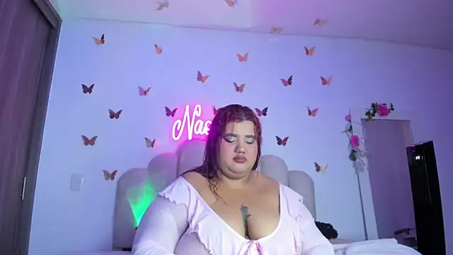 Snapshot of NaomiAsha chatting on 17, 11, 2025 NaomiAsha online show from 17, 11, 2025