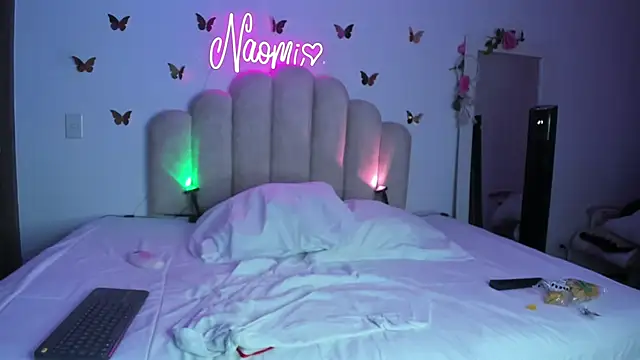 Snapshot of NaomiAsha chatting on 18, 11, 2025 NaomiAsha online show from 18, 11, 2025