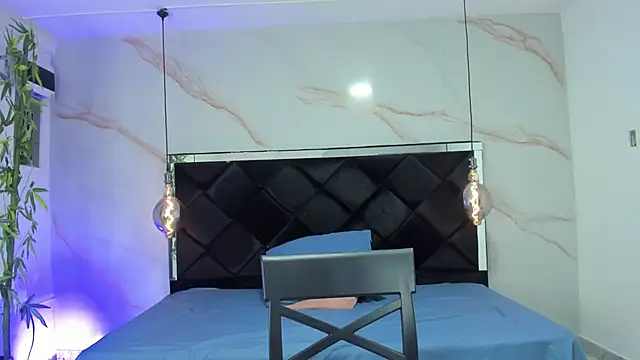 AngelaaCute  online show from 11, 10, 2025