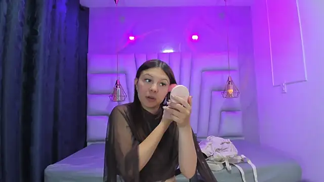 Snapshot of AngelaaCute_ chatting on 7, 3, 2026 AngelaaCute online show from 7, 3, 2026