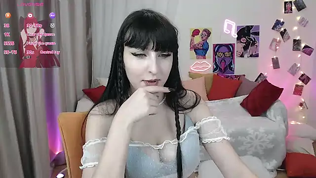 ElsaNeal online show from 28, 2, 2025