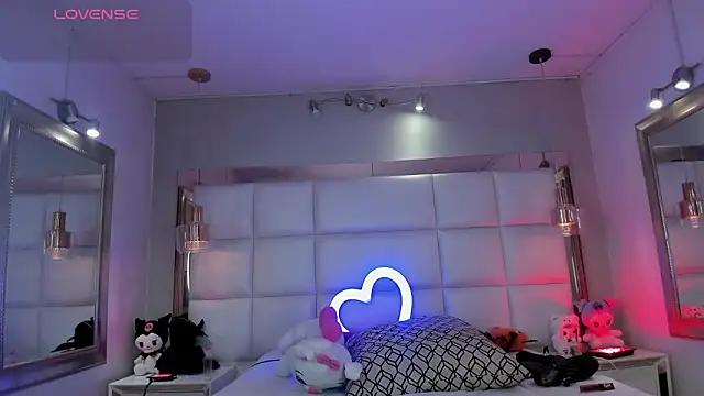 Snapshot of Palmer-Foster chatting on 10, 2, 2026 Palmer-Foster online show from 10, 2, 2026