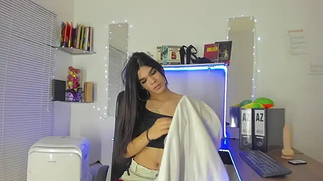 Snapshot of SWEETHNOHEMY chatting on 23, 1, 2025 SWEETHNOHEMY online show from 23, 1, 2025