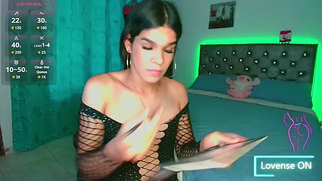 Snapshot of SWEETHNOHEMY chatting on 24, 9, 2025 SWEETHNOHEMY online show from 24, 9, 2025