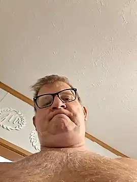 Snapshot of J83560Jason chatting on 18, 10, 2025 J83560Jason online show from 18, 10, 2025