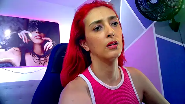 Snapshot of Ruby_Your_Milf chatting on 21, 12, 2024 Ruby Your Milf online show from 21, 12, 2024