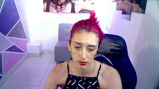 Snapshot of Ruby_Your_Milf chatting on 22, 1, 2025 Ruby Your Milf online show from 22, 1, 2025