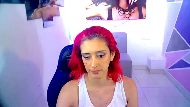 Snapshot of Ruby_Your_Milf chatting on 27, 1, 2025 Ruby Your Milf online show from 27, 1, 2025