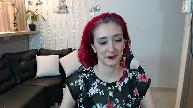 Snapshot of Ruby_Your_Milf chatting on 30, 1, 2025 Ruby Your Milf online show from 30, 1, 2025