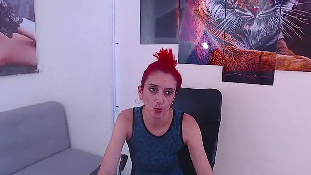 Snapshot of Ruby_Your_Milf chatting on 18, 2, 2025 Ruby Your Milf online show from 18, 2, 2025