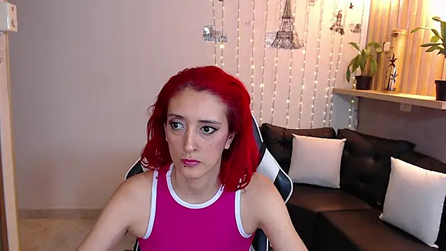 Snapshot of Ruby_Your_Milf chatting on 19, 2, 2025 Ruby Your Milf online show from 19, 2, 2025