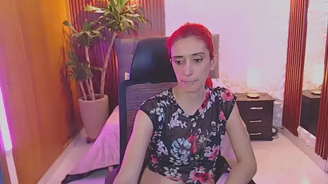 Snapshot of Ruby_Your_Milf chatting on 26, 2, 2025 Ruby Your Milf online show from 26, 2, 2025