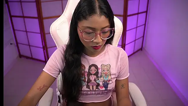 small emilie online show from 18, 11, 2025