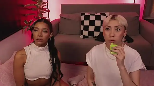 Snapshot of jane_hart_ chatting on 16, 11, 2025 jane hart online show from 16, 11, 2025