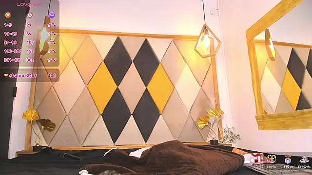 SamanthaFerrer  online show from 8, 3, 2025