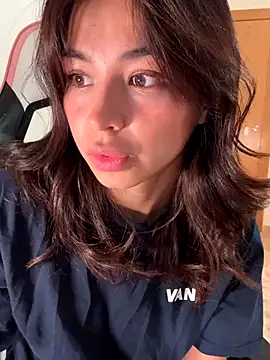 Adriennesexxx online show from 30, 11, 2025