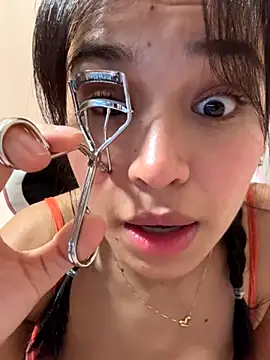 Adriennesexxx online show from 14, 12, 2025