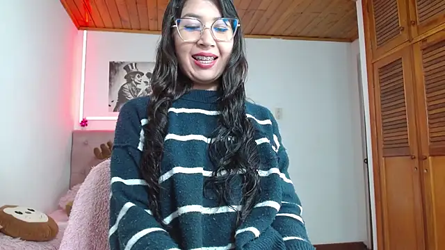 tifanny-squirt online show from 25, 11, 2025