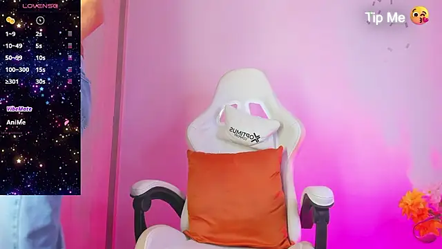 Snapshot of Linda_Crawford chatting on 4, 3, 2026 Linda Crawford online show from 4, 3, 2026