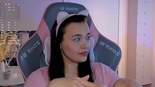 Snapshot of _Sweetie_ chatting on 27, 2, 2026 Sweetie online show from 27, 2, 2026