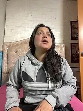 KataleyaStiward online show from 11, 11, 2025