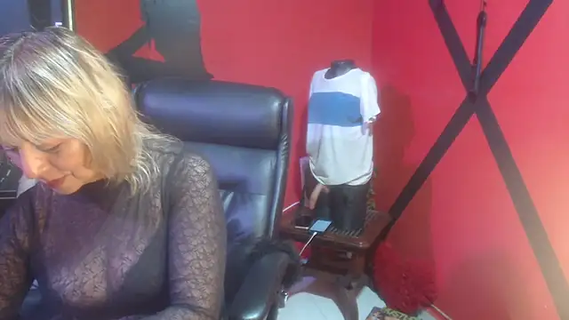 KLOE PIELL online show from 17, 11, 2025