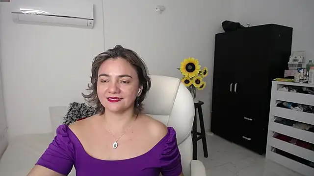 Ghada milf online show from 7, 3, 2025