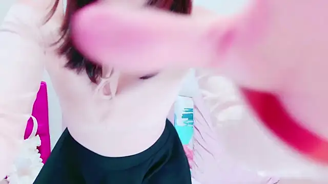 Snapshot of yukiDX chatting on 3, 3, 2025 yukiDX online show from 3, 3, 2025