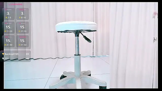 Aster Hoa online show from 29, 11, 2025