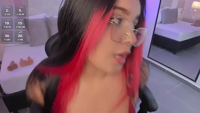 victoria18x online show from 12, 11, 2025