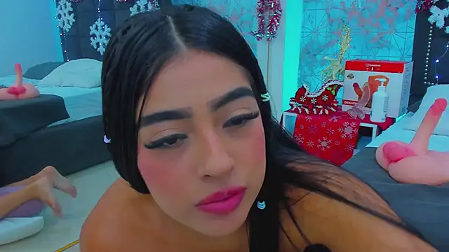 Mia-Monroe online show from 22, 12, 2024