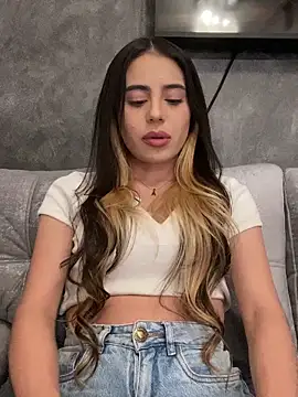 AbyThompson online show from 11, 2, 2025