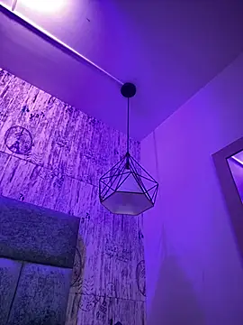 AbyThompson online show from 21, 2, 2025