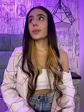 AbyThompson online show from 10, 3, 2025