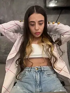 AbyThompson online show from 11, 3, 2025