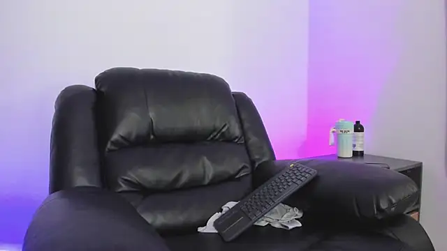 JamesGraay online show from 15, 1, 2025