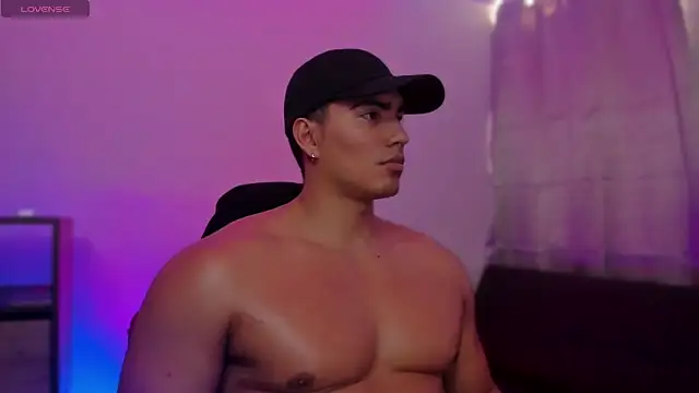 JamesGraay online show from 14, 10, 2025