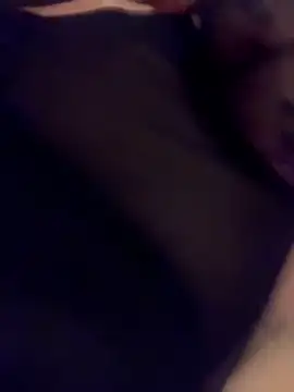 Snapshot of KatieBARBiE98 chatting on 10, 10, 2025 KatieBARBiE98 online show from 10, 10, 2025