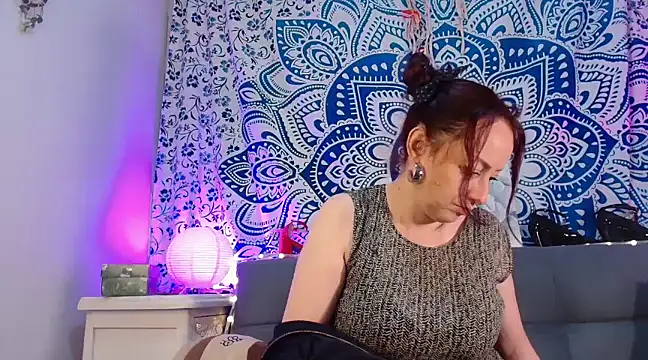 catalinamommyx online show from 15, 1, 2025