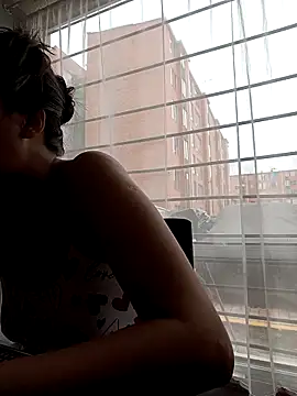 Bonny Klote online show from 8, 10, 2025