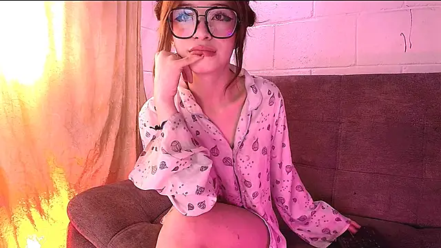 danita veelz online show from 9, 12, 2024