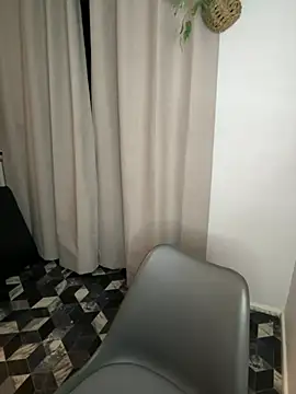 Snapshot of NaomiSquirts chatting on 21, 12, 2024 NaomiSquirts online show from 21, 12, 2024