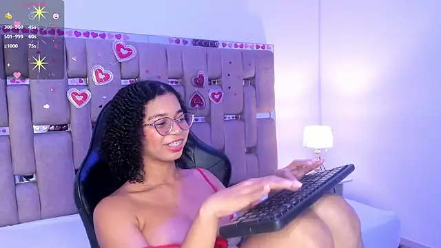 MilaHall  online show from 11, 3, 2025