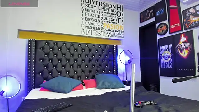 MADISSONLOVE  online show from 14, 1, 2025